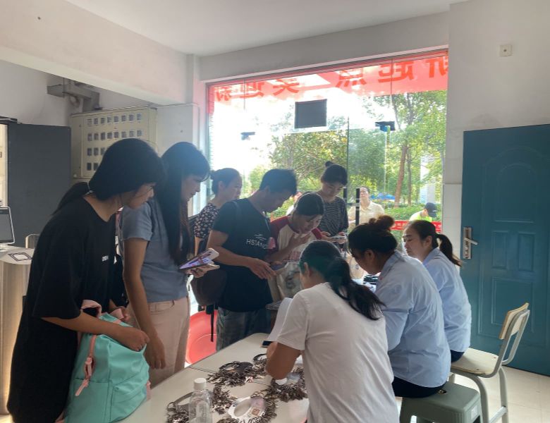 cb6dbd0bbd3d659e374a15b9150d3128-sz_417526.jpg cb6dbd0bbd3d659e374a15b9150d3128-sz_417526.jpg